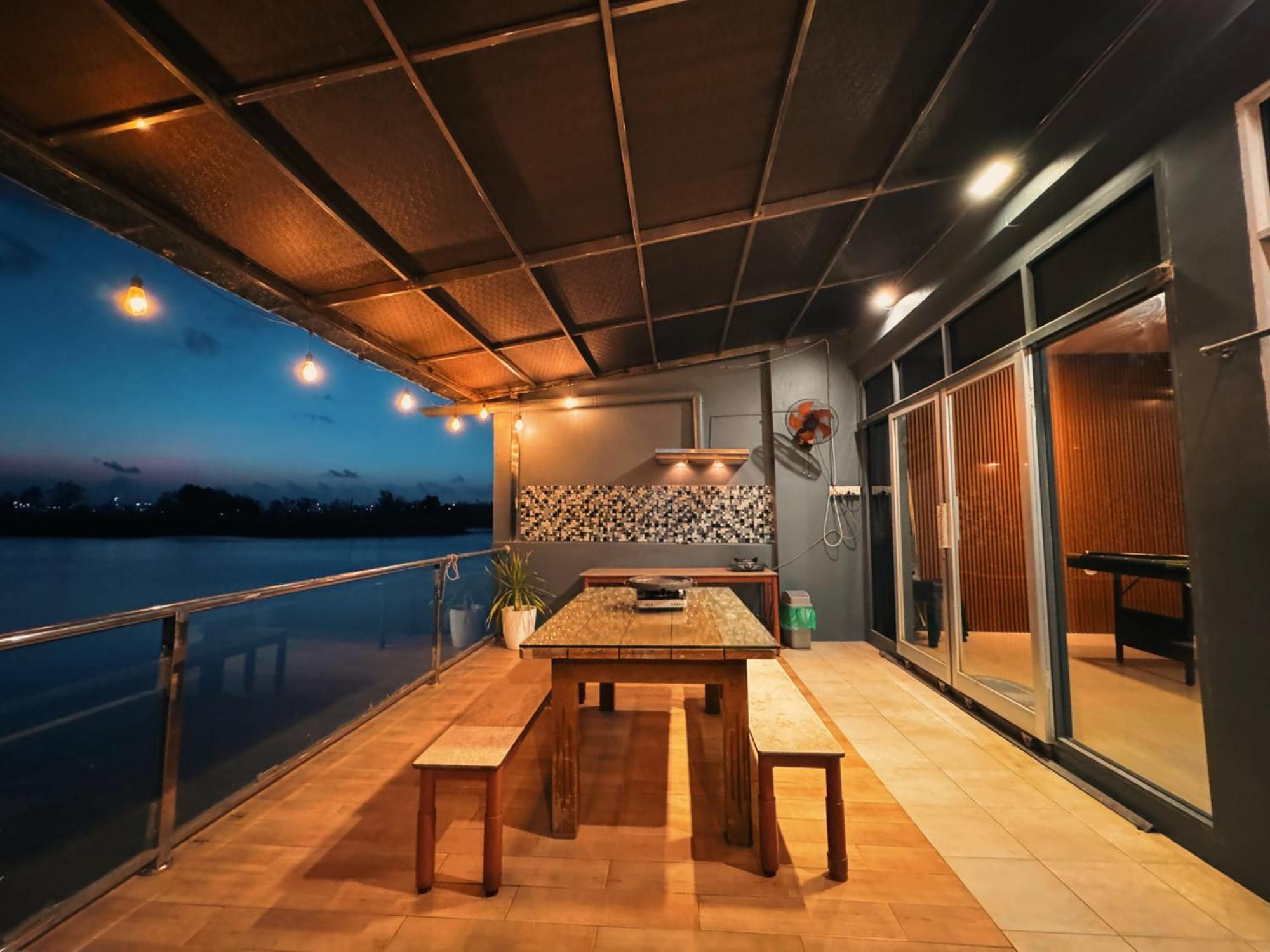 Entire Villa , Free Pickup n Drop Transport Batam Esterno foto