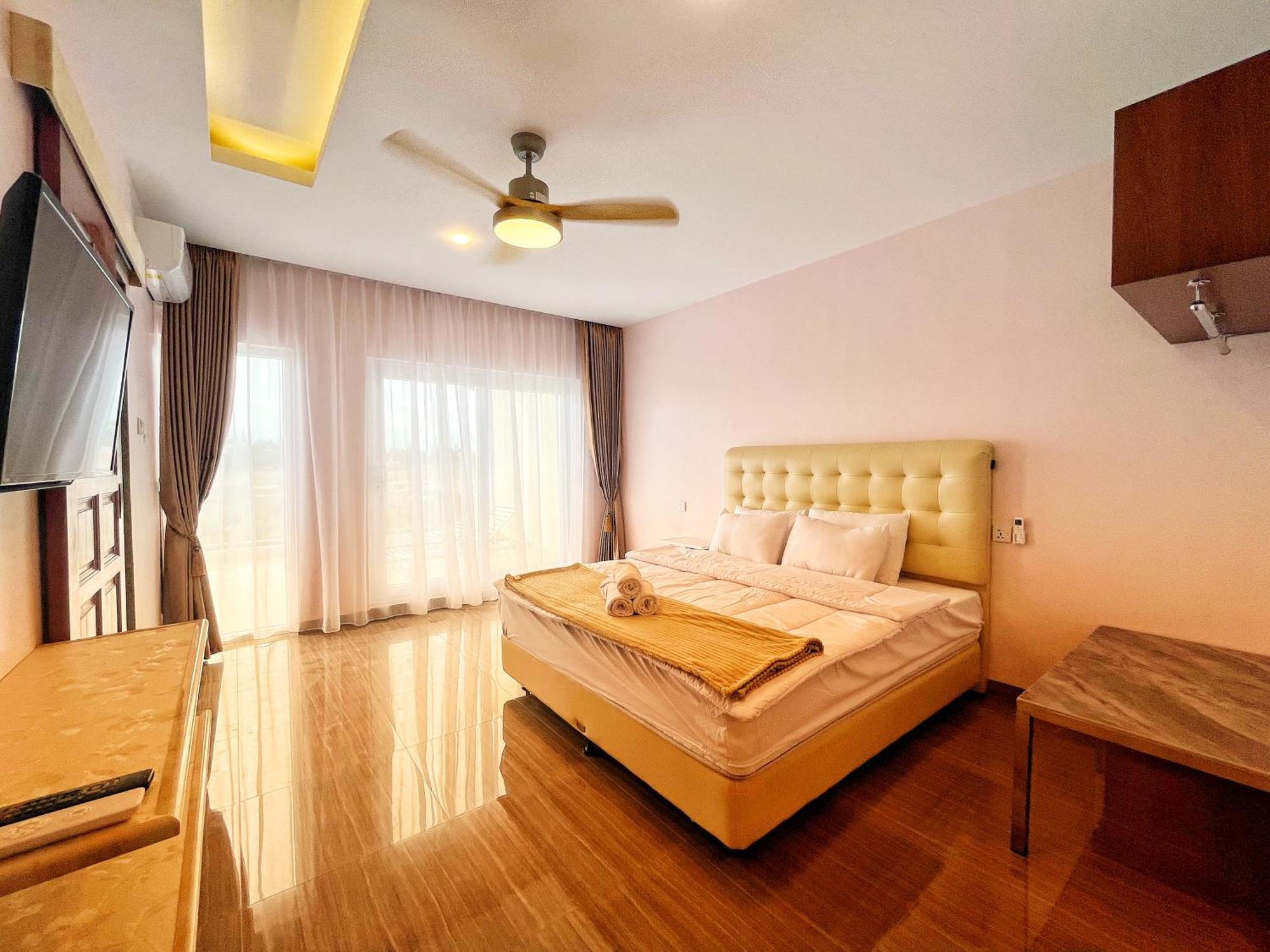 Entire Villa , Free Pickup n Drop Transport Batam Camera foto